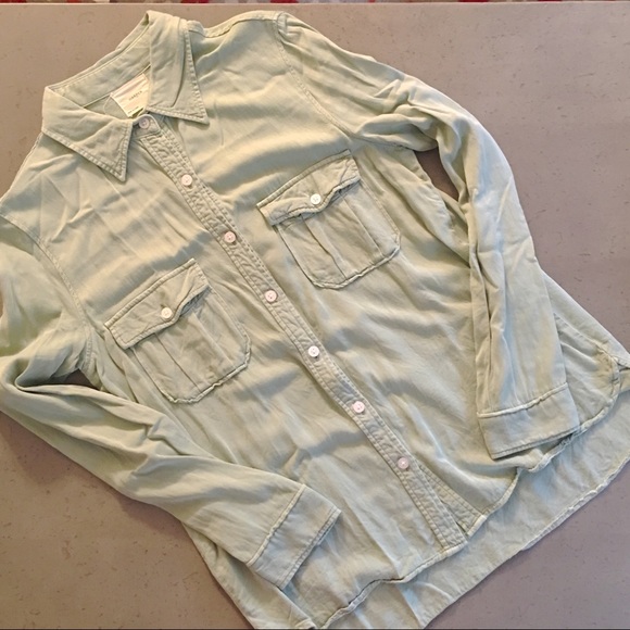 Harper women’s mint green long sleeve button down - Picture 2 of 5